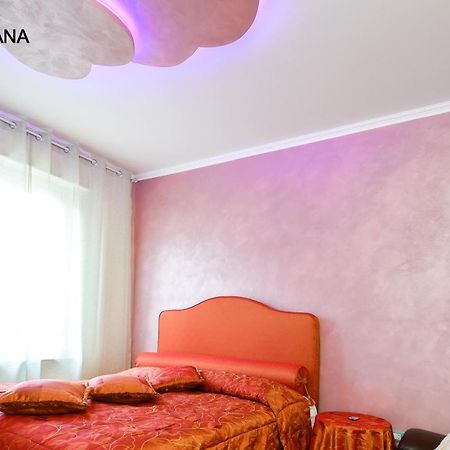 Confortabile appartamento con la SPA Bérgamo Exterior foto