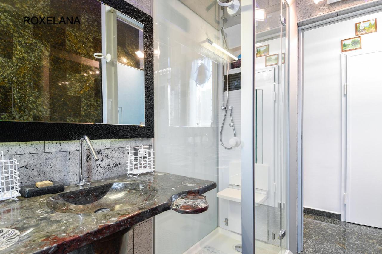 Confortabile appartamento con la SPA Bérgamo Exterior foto